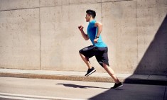 &Alpha;&rho;&gamma;ό &tau;&rho;έ&xi;&iota;&mu;&omicron;, ό&lambda;&alpha; &tau;&alpha; &sigma;&omega;&mu;&alpha;&tau;&iota;&kappa;ά &kappa;&alpha;&iota; &psi;&upsilon;&chi;&iota;&kappa;ά &omicron;&phi;έ&lambda;&eta;