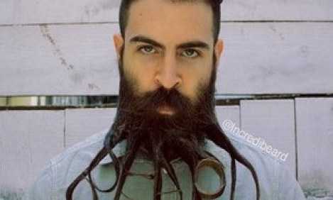 O&iota; &pi;&iota;&omicron; &pi;&alpha;&rho;ά&xi;&epsilon;&nu;&epsilon;&sigmaf; &gamma;&epsilon;&nu;&epsilon;&iota;ά&delta;&epsilon;&sigmaf; ever! (&Phi;&Omega;&Tau;&Omicron;)