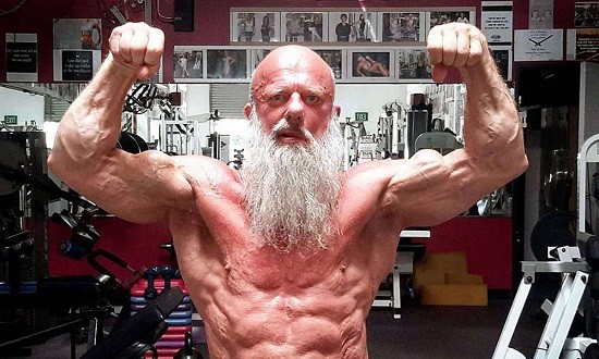 Andreas Cahling: Ο 64χρονος bodybuilder που νίκησε τον…όγκο στο κεφάλι και συνεχίζει!