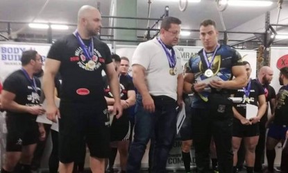 &Tau;&alpha; &alpha;&pi;&omicron;&tau;&epsilon;&lambda;έ&sigma;&mu;&alpha;&tau;&alpha; &alpha;&pi;ό &tau;&eta;&nu; &Epsilon;&Sigma;&Delta;&Tau; &Pi;&alpha;&nu;&epsilon;&lambda;&lambda;ή&nu;&iota;&alpha; &Lambda;ί&gamma;&kappa;&alpha; - &Tau;&rho;&epsilon;&iota;&sigmaf; Έ&lambda;&lambda;&eta;&nu;&epsilon;&sigmaf; &sigma;&tau;&omicron; Arnold Sports Festival!