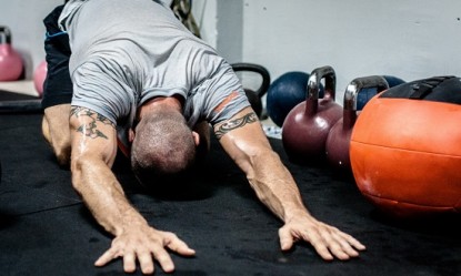 &Eta; &iota;&sigma;&tau;&omicron;&rho;ί&alpha; &tau;&omicron;&upsilon; &tau;ύ&pi;&omicron;&upsilon; &pi;&omicron;&upsilon; έ&kappa;&omicron;&psi;&epsilon; &tau;&omicron; &alpha;&lambda;&kappa;&omicron;ό&lambda; &kappa;&alpha;&iota; &sigma;ώ&theta;&eta;&kappa;&epsilon; &alpha;&pi;ό &tau;&omicron; &gamma;&upsilon;&mu;&nu;&alpha;&sigma;&tau;ή&rho;&iota;&omicron;