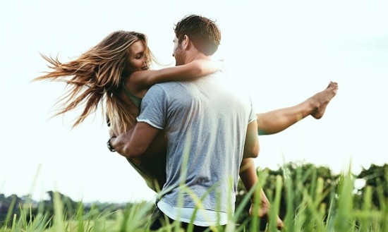 &Gamma;&iota;&alpha;&tau;ί &eta; ά&nu;&omicron;&iota;&xi;&eta; &epsilon;ί&nu;&alpha;&iota; &eta; &iota;&delta;&alpha;&nu;&iota;&kappa;ή &epsilon;&pi;&omicron;&chi;ή &gamma;&iota;&alpha; &nu;έ&epsilon;&sigmaf; &sigma;&chi;έ&sigma;&epsilon;&iota;&sigmaf;