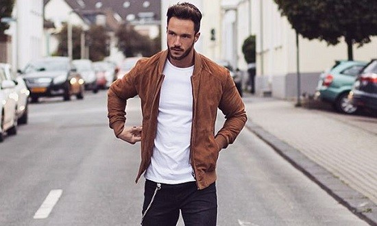 &Tau;&alpha; 5 &mu;&upsilon;&sigma;&tau;&iota;&kappa;ά &tau;&eta;&sigmaf; &alpha;&nu;&tau;&rho;&iota;&kappa;ή&sigmaf; &epsilon;&mu;&phi;ά&nu;&iota;&sigma;&eta;&sigmaf; &pi;&omicron;&upsilon; &pi;&rho;έ&pi;&epsilon;&iota; &nu;&alpha; &xi;έ&rho;&epsilon;&iota;&sigmaf;!