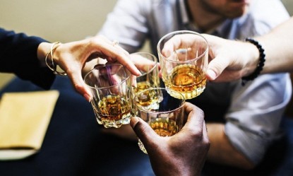 &Alpha;&pi;ό &tau;&iota; &kappa;&iota;&nu;&delta;&upsilon;&nu;&epsilon;ύ&epsilon;&tau;&epsilon; &alpha;&nu; &kappa;&alpha;&tau;&alpha;&nu;&alpha;&lambda;ώ&nu;&epsilon;&tau;&epsilon; &sigma;&upsilon;&sigma;&tau;&eta;&mu;&alpha;&tau;&iota;&kappa;ά &alpha;&lambda;&kappa;&omicron;ό&lambda;;