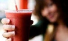 &Phi;&tau;&iota;ά&xi;&epsilon; &epsilon;ύ&kappa;&omicron;&lambda;&alpha; &upsilon;&gamma;&iota;&epsilon;&iota;&nu;ά smoothies/milkshakes