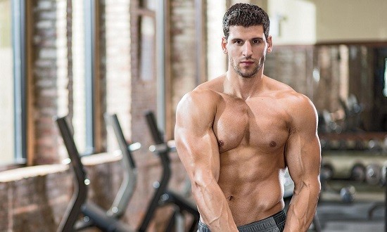 &Pi;ώ&sigmaf; &theta;&alpha; &phi;&tau;&iota;ά&xi;&epsilon;&iota;&sigmaf; &kappa;&omicron;&lambda;&omicron;&sigma;&sigma;&iota;&alpha;ί&omicron; six-pack &mu;&epsilon; &tau;&eta; &beta;&omicron;ή&theta;&epsilon;&iota;&alpha; &mu;ί&alpha;&sigmaf; &mu;&pi;ά&rho;&alpha;&sigmaf;