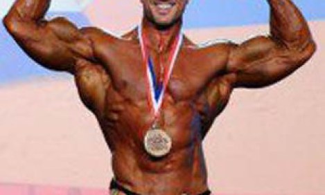 &Alpha;&Pi;&Omicron;&Kappa;&Lambda;&Epsilon;&Iota;&Sigma;&Tau;&Iota;&Kappa;&Eta; &sigma;&upsilon;&nu;έ&nu;&tau;&epsilon;&upsilon;&xi;&eta; &tau;&omicron;&upsilon; "&chi;ά&lambda;&kappa;&iota;&nu;&omicron;&upsilon;" &Gamma;&rho;&eta;&gamma;ό&rho;&eta; &Kappa;&alpha;&rho;&alpha;&gamma;&iota;ά&nu;&nu;&eta; &sigma;&tau;&omicron; Arnold Amateur Classic Europe 2012