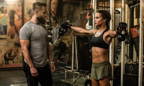 Η προπόνηση της Alicia Vikander για να παίξει την Lara Croft