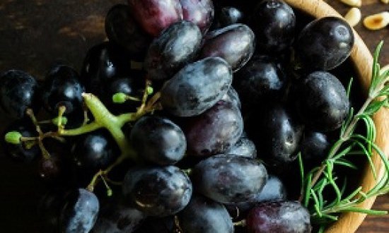 Τρώτε τροφές με πολύ νερό για να μην γεράσετε γρήγορα