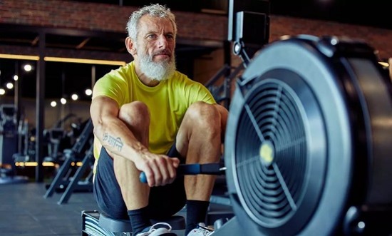 &Alpha;&pi;ί&sigma;&tau;&epsilon;&upsilon;&tau;&omicron;: &Epsilon;ί&nu;&alpha;&iota; 93 &chi;&rho;&omicron;&nu;ώ&nu; &kappa;&alpha;&iota; έ&chi;&epsilon;&iota; &tau;&eta; &beta;&iota;&omicron;&lambda;&omicron;&gamma;&iota;&kappa;ή &eta;&lambda;&iota;&kappa;ί&alpha; &epsilon;&nu;ό&sigmaf; 30ά&rho;&eta;!