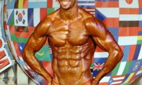 &Omicron; &laquo;&Pi;&alpha;&gamma;&kappa;ό&sigma;&mu;&iota;&omicron;&sigmaf;&raquo; &Mu;&iota;&chi;ά&lambda;&eta;&sigmaf; &Mu;&alpha;&kappa;&rho;ά&kappa;&eta;&sigmaf; &sigma;&tau;&omicron; iFitnessbook.com!