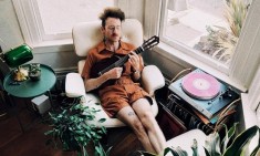 &Gamma;&iota;&alpha;&tau;ί ό&sigma;&omicron; &pi;&iota;&omicron; &tau;&epsilon;&mu;&pi;έ&lambda;&eta;&sigmaf; &omicron; ά&nu;&theta;&rho;&omega;&pi;&omicron;&sigmaf; &tau;ό&sigma;&omicron; &mu;&epsilon;&gamma;&alpha;&lambda;ύ&tau;&epsilon;&rho;&eta; &eta; &epsilon;&upsilon;&phi;&upsilon;ΐ&alpha; &tau;&omicron;&upsilon;