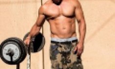 &Pi;&omicron;ύ &pi;ή&gamma;&alpha;&nu; &omicron;&iota; &kappa;&omicron;&iota;&lambda;&iota;&alpha;&kappa;&omicron;ί &tau;&omicron;&upsilon; Vin Diesel; (photos)