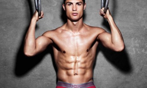 &Kappa;&omicron;&nu;&tau;&rho;ά&rho;&epsilon;&iota;... &Sigma;&pi;&alpha;&lambda;&iota;ά&rho;&alpha; &omicron; &Rho;&omicron;&nu;ά&lambda;&nu;&tau;&omicron;! (photos)