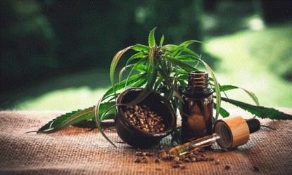 &Theta;&alpha; &delta;&omicron;&kappa;&iota;&mu;ά&sigma;&omicron;&upsilon;&nu; &phi;&alpha;&rho;&mu;&alpha;&kappa;&epsilon;&upsilon;&tau;&iota;&kappa;ή &kappa;ά&nu;&nu;&alpha;&beta;&eta; &sigma;&epsilon; 20.000 &alpha;&sigma;&theta;&epsilon;&nu;&epsilon;ί&sigmaf;