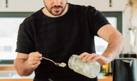 &Mu;&pi;&omicron;&rho;&epsilon;ί &eta; &delta;&iota;&alpha;&tau;&rho;&omicron;&phi;ή &nu;&alpha; &epsilon;&pi;&eta;&rho;&epsilon;ά&sigma;&epsilon;&iota; &tau;&eta; &sigma;&epsilon;&xi;&omicron;&upsilon;&alpha;&lambda;&iota;&kappa;ή &mu;&omicron;&upsilon; &omicron;&rho;&mu;ή;