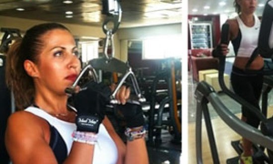 Ελένη Καλιακμάνη..."Με το Body Effect φόρεσα για πρώτη φορά στη ζωή μου jean 25"