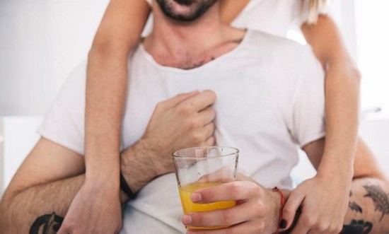 &Omicron; &chi;&upsilon;&mu;ό&sigmaf; &pi;&omicron;&upsilon; &pi;&rho;&omicron;&tau;&epsilon;ί&nu;&epsilon;&iota; &epsilon;&iota;&delta;&iota;&kappa;ό&sigmaf; &delta;&iota;ό&tau;&iota; &lambda;&epsilon;&iota;&tau;&omicron;&upsilon;&rho;&gamma;&epsilon;ί &omega;&sigmaf;... &phi;&upsilon;&sigma;&iota;&kappa;ό Viagra