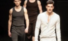 &Alpha;&nu;&delta;&rho;&iota;&kappa;ή &mu;ό&delta;&alpha;: 5 &sigma;&upsilon;&nu;&delta;&upsilon;&alpha;&sigma;&mu;&omicron;ί &gamma;&iota;&alpha; &nu;&alpha; &epsilon;ί&sigma;&alpha;&iota; &kappa;&omicron;&mu;&psi;ό&sigmaf; &kappa;&alpha;&iota; &sigma;&tau;&upsilon;&lambda;ά&tau;&omicron;&sigmaf;