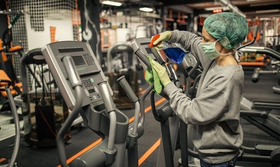 &Omicron;&rho;&iota;&sigma;&tau;&iota;&kappa;ό: &Tau;ό&tau;&epsilon; &alpha;&nu;&omicron;ί&gamma;&omicron;&upsilon;&nu; &tau;&alpha; &gamma;&upsilon;&mu;&nu;&alpha;&sigma;&tau;ή&rho;&iota;&alpha;