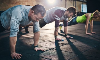 &Sigma;&chi;&epsilon;&delta;ό&nu; 4 &sigma;&tau;&omicron;&upsilon;&sigmaf; 10 &epsilon;&pi;έ&sigma;&tau;&rho;&epsilon;&psi;&alpha;&nu; &sigma;&tau;&alpha; &gamma;&upsilon;&mu;&nu;&alpha;&sigma;&tau;ή&rho;&iota;&alpha;