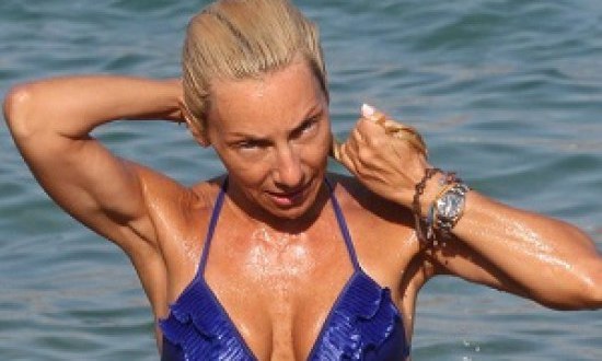 &Pi;&iota;&omicron; &gamma;&upsilon;&mu;&nu;&alpha;&sigma;&mu;έ&nu;&eta; &kappa;&alpha;&iota; &sigma;έ&xi;&iota; &alpha;&pi;ό &pi;&omicron;&tau;έ &eta; Έ&lambda;&epsilon;&nu;&alpha; &Tau;&sigma;&alpha;&beta;&alpha;&lambda;&iota;ά! (photos)