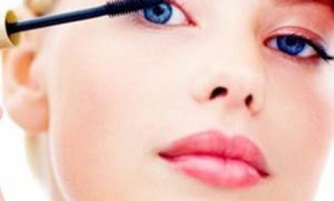 &Tau;&alpha; 5 &pi;&iota;&omicron; &sigma;&upsilon;&chi;&nu;ά &lambda;ά&theta;&eta; &mu;&epsilon; &tau;&eta; &mu;ά&sigma;&kappa;&alpha;&rho;&alpha;!