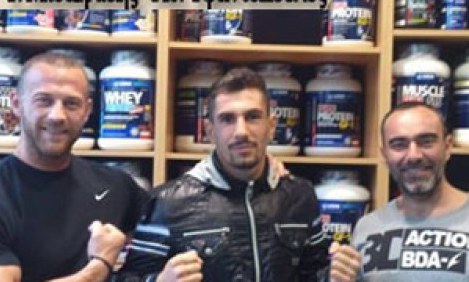 &Tau;ά&sigma;&omicron;&sigmaf; &Mu;&iota;&sigma;&alpha;&eta;&lambda;ί&delta;&eta;&sigmaf;: &Epsilon;&xi;&alpha;&iota;&rho;&epsilon;&tau;&iota;&kappa;ή &pi;&alpha;&rho;&omicron;&upsilon;&sigma;ί&alpha; &tau;&omicron;&upsilon; Nightmare - M&epsilon;&lambda;έ&tau;&eta; &Kappa;&alpha;&kappa;&omicron;&upsilon;&mu;&pi;ά&beta;&alpha;