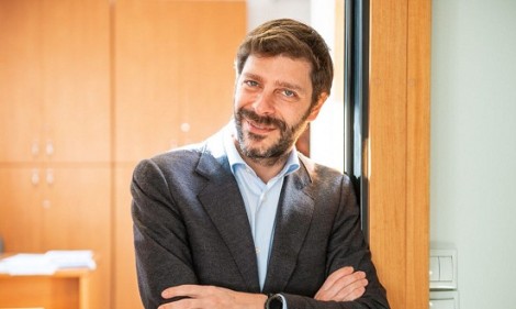 &Nu;&iota;&kappa;ό&lambda;&alpha;&sigmaf; &Gamma;&iota;&alpha;&tau;&rho;&omicron;&mu;&alpha;&nu;&omega;&lambda;ά&kappa;&eta;&sigmaf;: &Omicron; &pi;&rho;ώ&tau;&omicron;&sigmaf; &alpha;&nu;&omicron;&iota;&chi;&tau;ά &gamma;&kappa;έ&iota; &upsilon;&pi;&omicron;&upsilon;&rho;&gamma;ό&sigmaf; &tau;&eta;&sigmaf; &Epsilon;&lambda;&lambda;ά&delta;&alpha;&sigmaf; &epsilon;ί&nu;&alpha;&iota; &gamma;&epsilon;&gamma;&omicron;&nu;ό&sigmaf;!