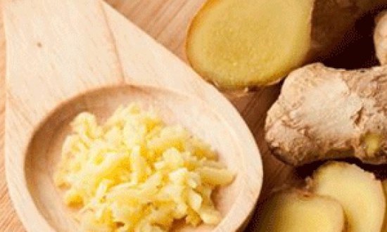 10 υγιεινές τροφές μειώνουν φούσκωμα & πρήξιμο