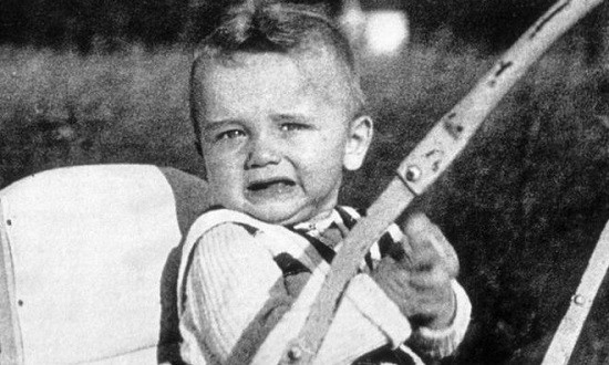 &Pi;&omicron;&iota;&omicron;&sigmaf; &epsilon;ί&nu;&alpha;&iota; &omicron; &mu;&iota;&kappa;&rho;&omicron;ύ&lambda;&eta;&sigmaf; &pi;&omicron;&upsilon; &laquo;έ&chi;&tau;&iota;&sigma;&epsilon;&raquo; &sigma;ώ&mu;&alpha; &kappa;&alpha;&iota; &mu;&epsilon;&tau;ά έ&gamma;&iota;&nu;&epsilon; &theta;&rho;ύ&lambda;&omicron;&sigmaf; &tau;&omicron;&upsilon; bodybuilding;