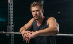 &Alpha;&phi;ή&sigma;&tau;&epsilon; &tau;&omicron; &pi;&rho;ό&gamma;&rho;&alpha;&mu;&mu;&alpha; &delta;&iota;&alpha;&tau;&rho;&omicron;&phi;ή&sigmaf; &tau;&omicron;&upsilon; Chris Hemsworth &gamma;&iota;&alpha; &tau;&omicron; &laquo;Thor&raquo; &nu;&alpha; &sigma;&alpha;&sigmaf; &beta;ά&lambda;&epsilon;&iota; &sigma;&epsilon; &phi;ό&rho;&mu;&alpha;