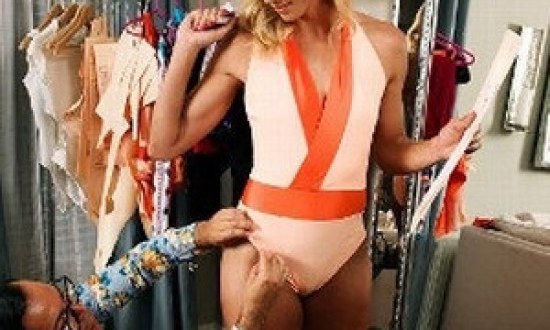 Η αθλήτρια του στίβου που τρελαίνει τις κερκίδες!