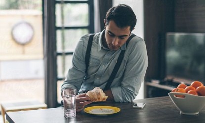&Eta;&hellip; &pi;&alpha;&rho;&epsilon;&xi;ή&gamma;&eta;&sigma;&eta; ό&tau;&iota; &mu;&pi;&omicron;&rho;&epsilon;ί&sigmaf; &nu;&alpha; &phi;&alpha;&sigmaf; ό&tau;&iota; &theta;&epsilon;&sigmaf; &gamma;&iota;&alpha; &pi;&rho;&omega;&iota;&nu;ό