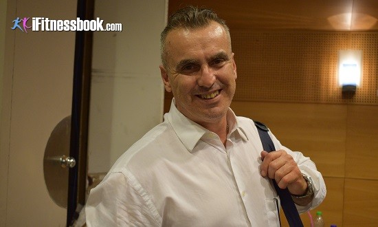 &Nu;ί&kappa;&omicron;&sigmaf; &Tau;&sigma;&omicron;&upsilon;&nu;ά&kappa;&eta;&sigmaf;: &laquo;&Eta; WABBA &epsilon;ί&nu;&alpha;&iota; &mu;&iota;&alpha; &omicron;&iota;&kappa;&omicron;&gamma;έ&nu;&epsilon;&iota;&alpha; &gamma;&iota;&alpha; &tau;&omicron;&upsilon;&sigmaf; &alpha;&theta;&lambda;&eta;&tau;έ&sigmaf;&raquo;