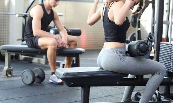 &Tau;&alpha; 6 &pi;&iota;&omicron; &beta;&rho;ώ&mu;&iota;&kappa;&alpha; &pi;&rho;ά&gamma;&mu;&alpha;&tau;&alpha; &sigma;&tau;&omicron; &gamma;&upsilon;&mu;&nu;&alpha;&sigma;&tau;ή&rho;&iota;&omicron; &kappa;&alpha;&iota; &pi;ώ&sigmaf; &nu;&alpha; &pi;&rho;&omicron;&phi;&upsilon;&lambda;&alpha;&chi;&tau;&epsilon;ί&tau;&epsilon;