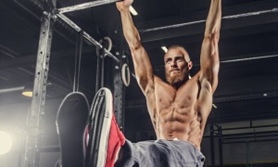 Όλη η αλήθεια για το πώς χτίζεται ένα six-pack