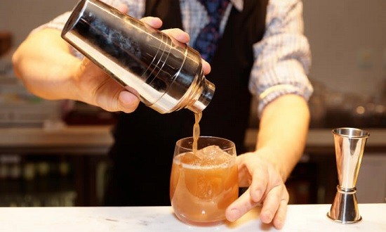 &Omicron;&iota; &upsilon;&gamma;&rho;έ&sigmaf; &theta;&epsilon;&rho;&mu;ί&delta;&epsilon;&sigmaf; &tau;&omicron;&upsilon; &kappa;&alpha;&lambda;&omicron;&kappa;&alpha;&iota;&rho;&iota;&omicron;ύ!