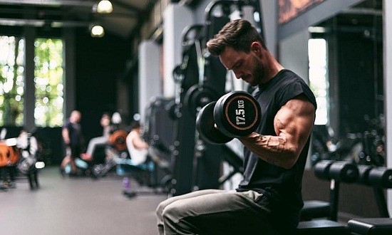 &Tau;&alpha; 4 tips &gamma;&iota;&alpha; &nu;&alpha; &epsilon;ί&sigma;&alpha;&iota; &alpha;&sigma;&phi;&alpha;&lambda;ή&sigmaf; &tau;ώ&rho;&alpha; &pi;&omicron;&upsilon; &epsilon;&pi;&iota;&sigma;&tau;&rho;έ&phi;&epsilon;&iota;&sigmaf; &sigma;&tau;&alpha; &gamma;&upsilon;&mu;&nu;&alpha;&sigma;&tau;ή&rho;&iota;&alpha;