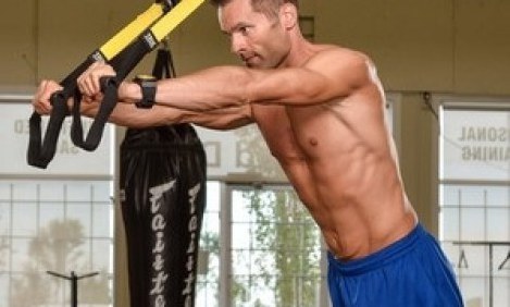 &Tau;&rho;ί&alpha; &mu;&upsilon;&sigma;&tau;&iota;&kappa;ά &tau;&eta;&sigmaf; &gamma;&upsilon;&mu;&nu;&alpha;&sigma;&tau;&iota;&kappa;ή&sigmaf; &gamma;&iota;&alpha; &nu;&alpha; &phi;&tau;&iota;ά&xi;&epsilon;&iota;&sigmaf; &kappa;&omicron;&rho;&mu;ά&rho;&alpha;