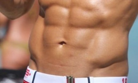 &Tau;&omicron; &kappa;&omicron;&rho;&mu;ί... &phi;έ&tau;&epsilon;&sigmaf; &tau;&omicron;&upsilon; Έ&lambda;&lambda;&eta;&nu;&alpha; celebrity &alpha;&lambda;&lambda;ά &tau;&omicron; &mu;&alpha;&gamma;&iota;ό &ldquo;&alpha;&sigma;&chi;&omicron;&lambda;ί&alpha;&sigma;&tau;&omicron;&rdquo; (photos)