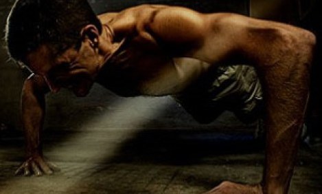 Pushups &gamma;ό&nu;&alpha;&tau;&omicron;-&sigma;&tau;&omicron;&nu;-&alpha;&gamma;&kappa;ώ&nu;&alpha;